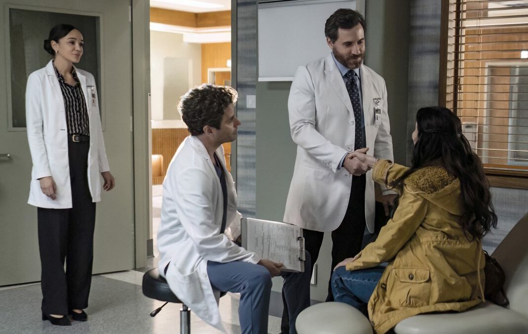 Édgar Ramírez se convierte en un hombre narcisista y manipulador en Dr. Death