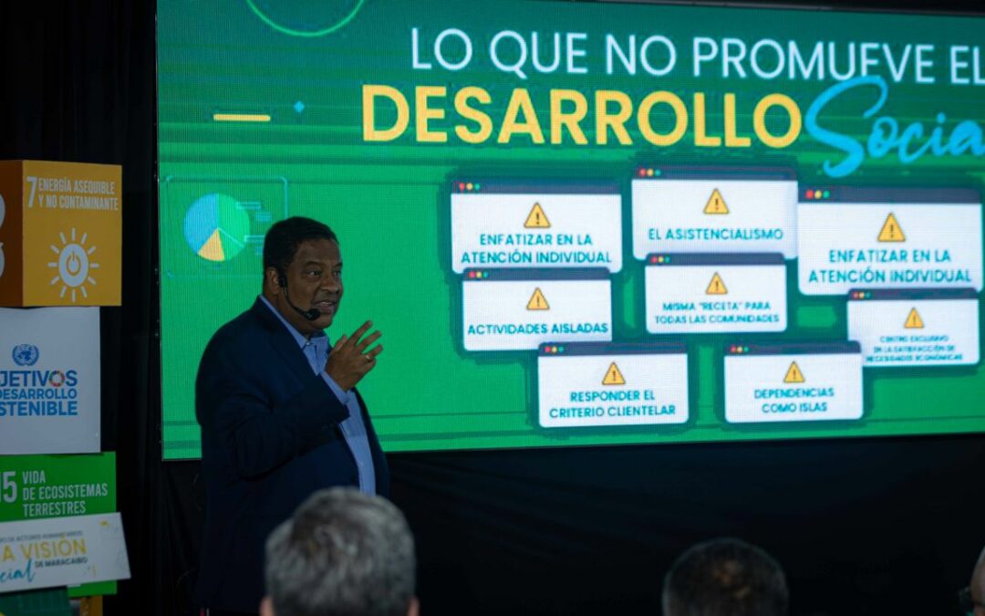 Participantes del I Encuentro de Actores Humanitarios “ganados” a participar en el desarrollo social de Maracaibo