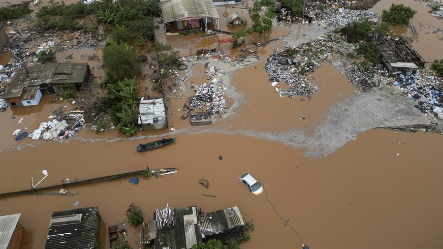Las lluvias se intensifican en el sur de Brasil y la situación puede empeorar