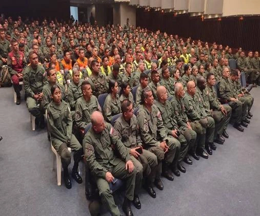 Militares se preparan para custodiar las elecciones presidenciales de julio