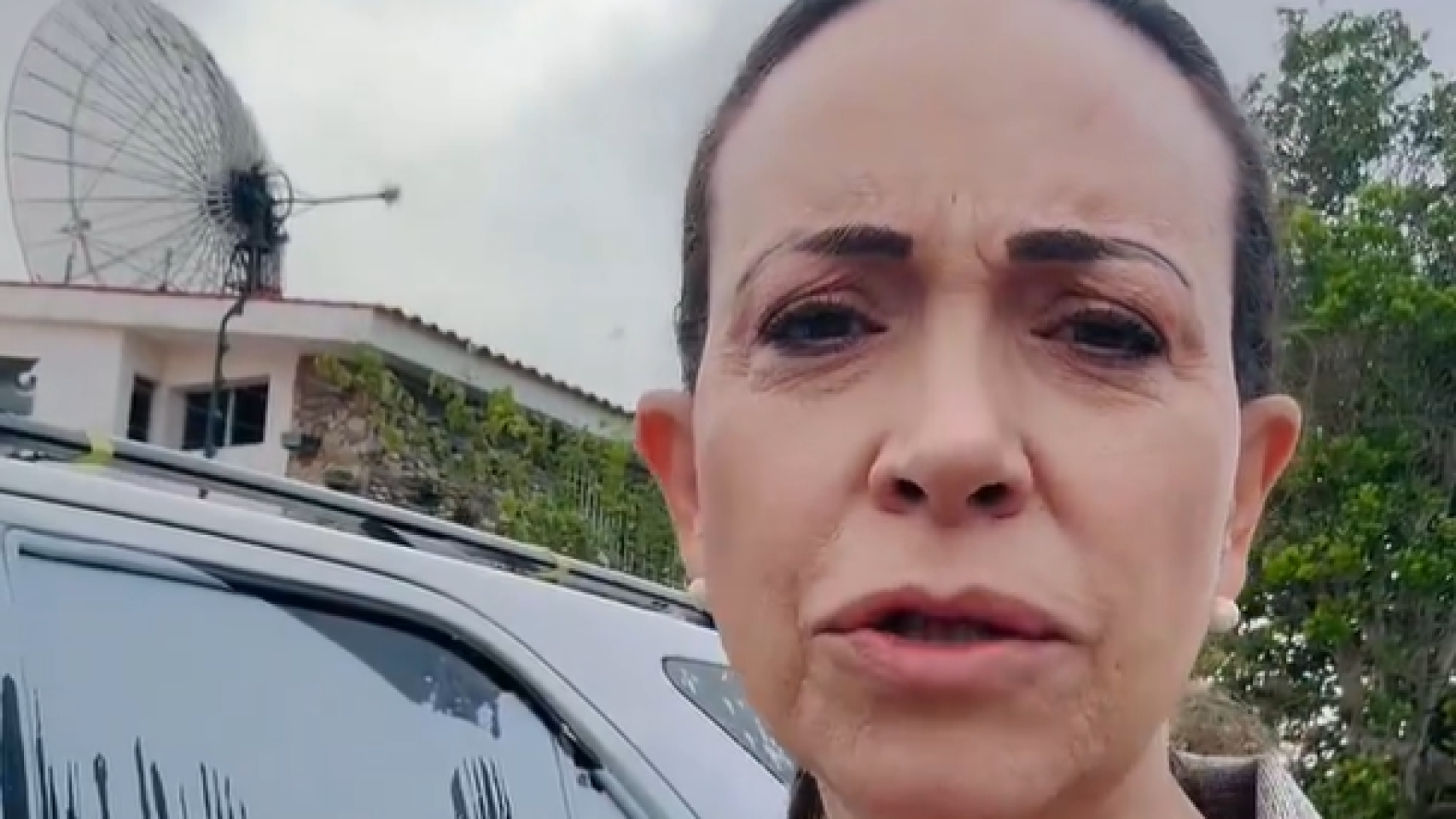 871423351_247880778_1706x960