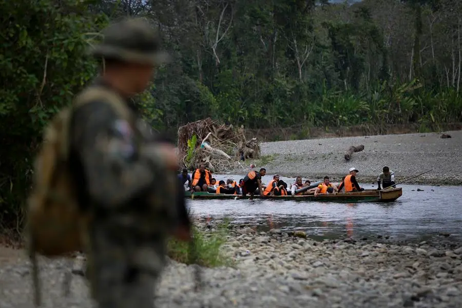 Alertan de aumento de enfermedades ante cierre de pasos migratorios en el Darién