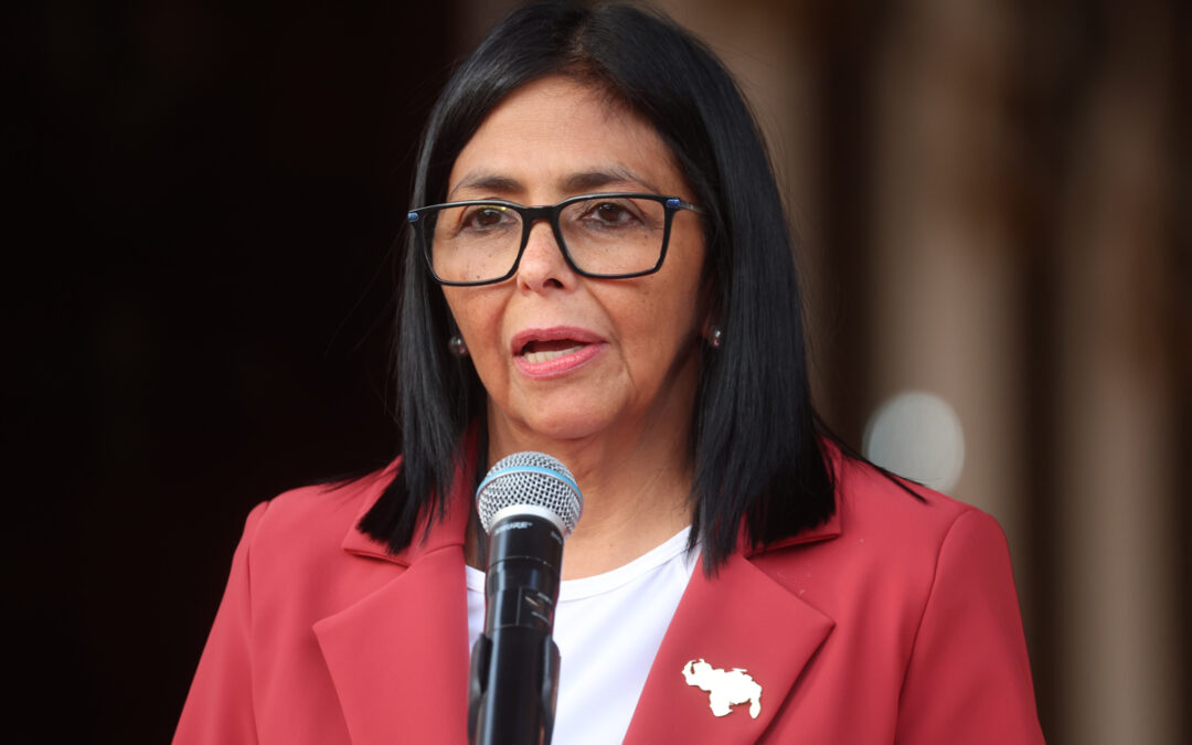 Delcy Rodríguez promulga ley para regular la Cruz Roja Venezolana