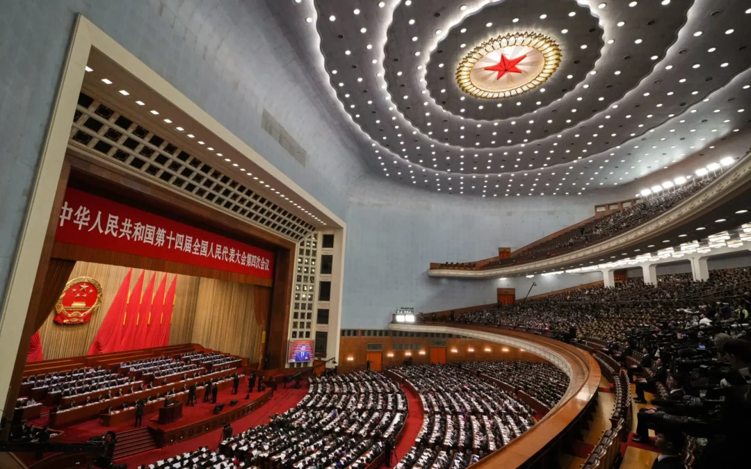 China enfrenta retrocesos económicos y desafíos geoestratégicos en 2026