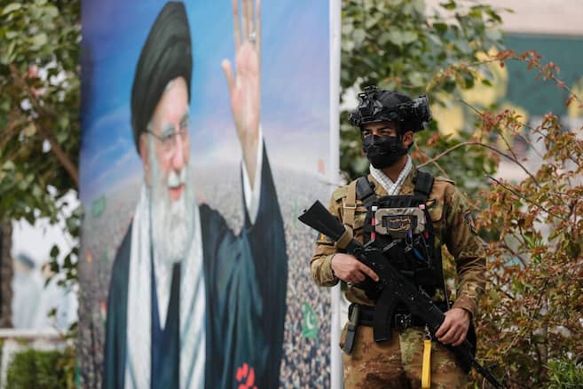 Israel intensifica ataques a instalaciones nucleares iraníes y expande operaciones en Líbano