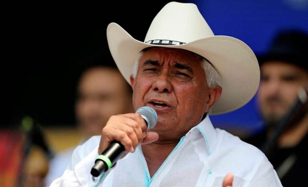 Reynaldo Armas recibe alta tras un mes hospitalizado en Colombia