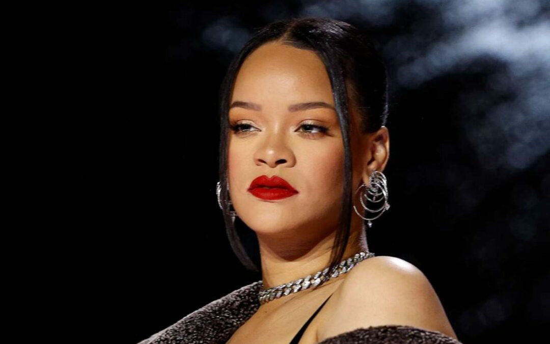 Detenida mujer que disparó contra la casa de Rihanna en California