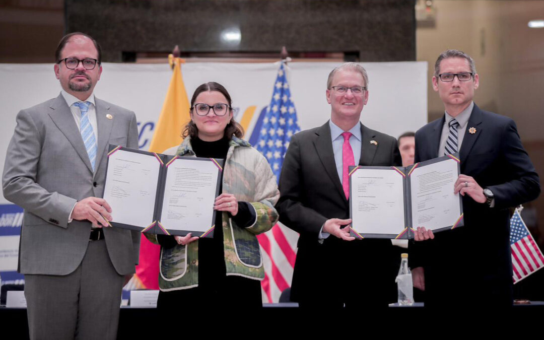 Ecuador y EEUU lanzan oficina del FBI para enfrentar crimen organizado
