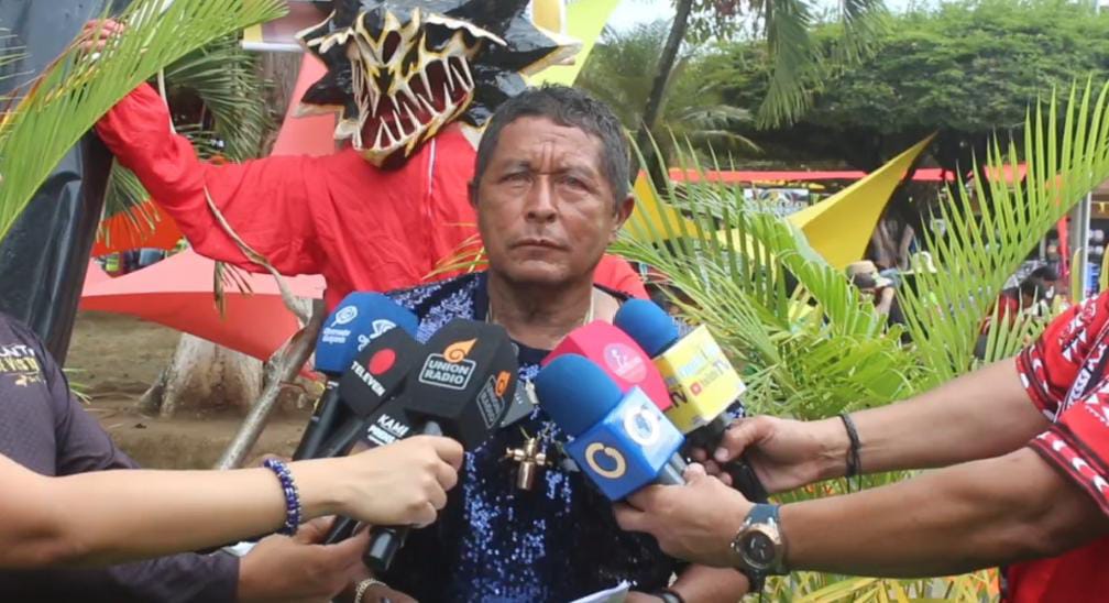 Alcalde de El Callao revela vínculos políticos y militares en minas de oro