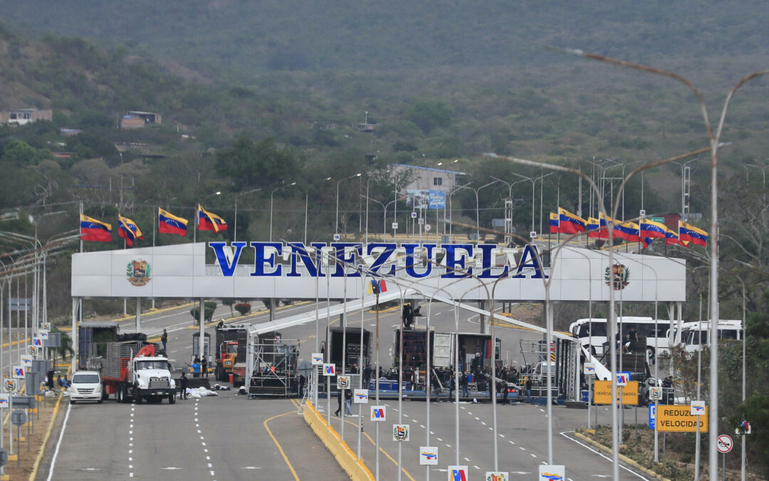 Frontera Colombia-Venezuela, un escenario complejo que aplaza reunión de Petro y Rodríguez