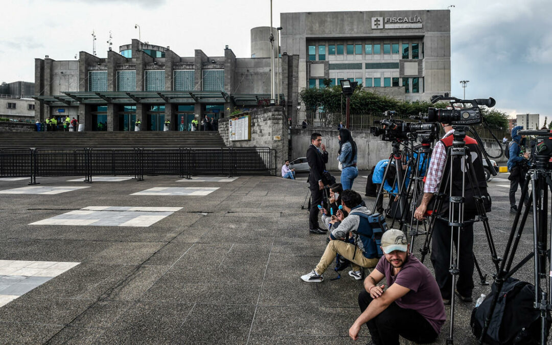 Denuncias de acoso sexual sacuden medios colombianos y generan debate público