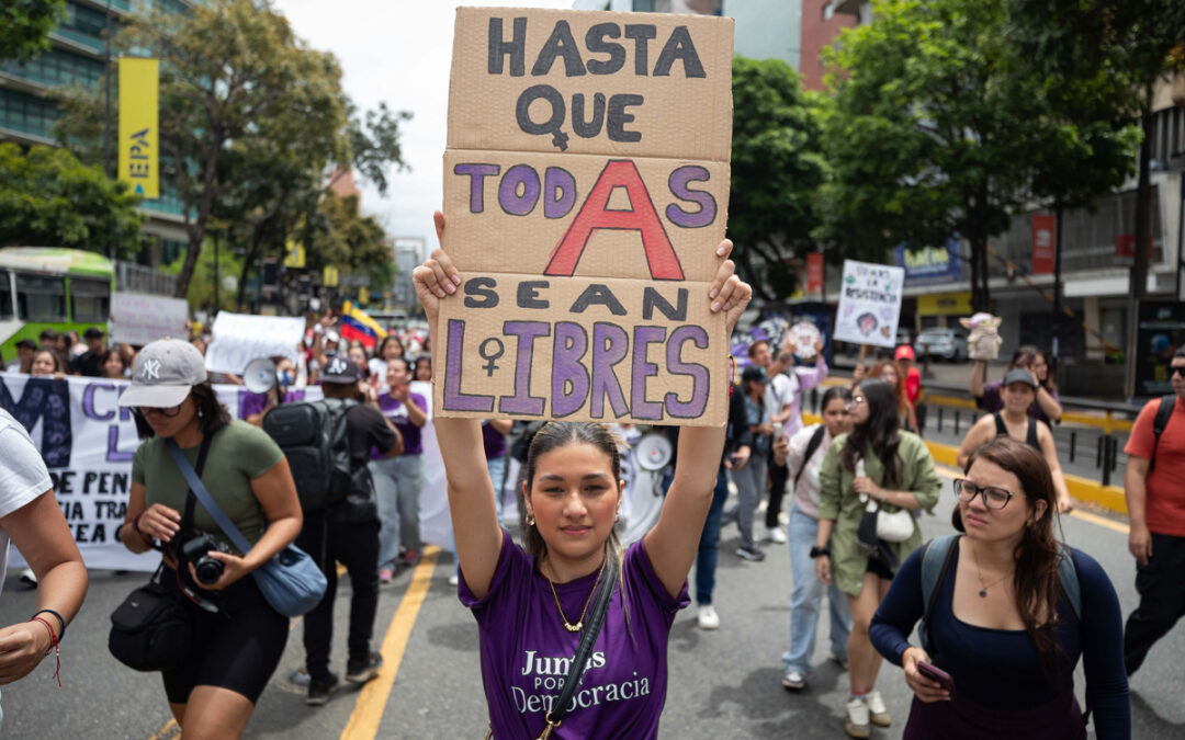 Oposición demanda liberación de 56 mujeres presas por causas políticas
