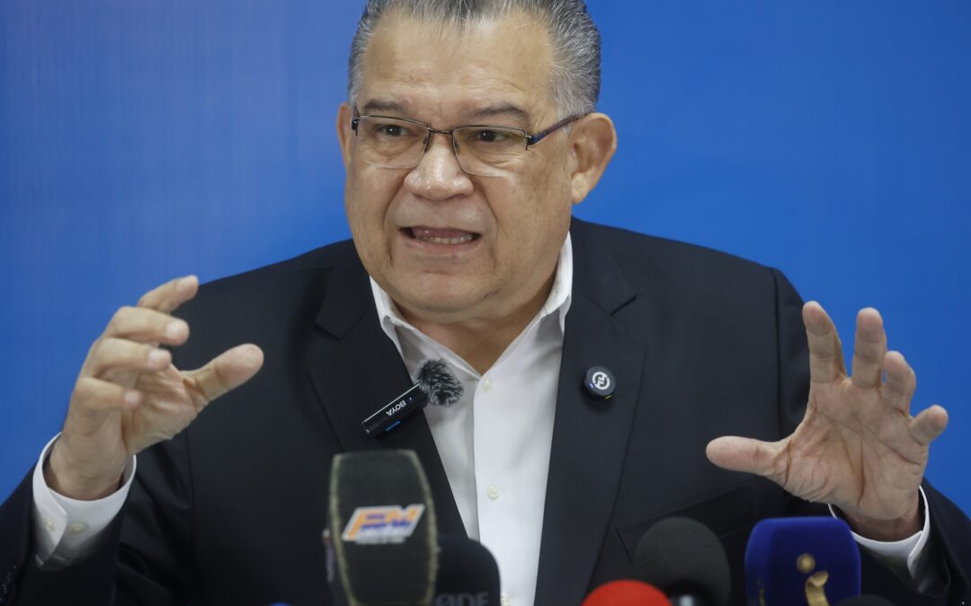 Enrique Márquez impulsa renovación electoral y fin de la reelección indefinida