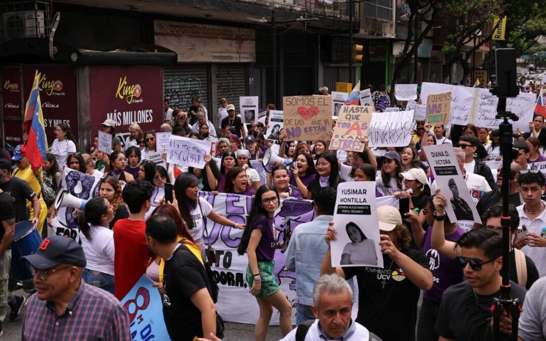 8M en Caracas: mujeres exigen libertad para presas políticas en Venezuela