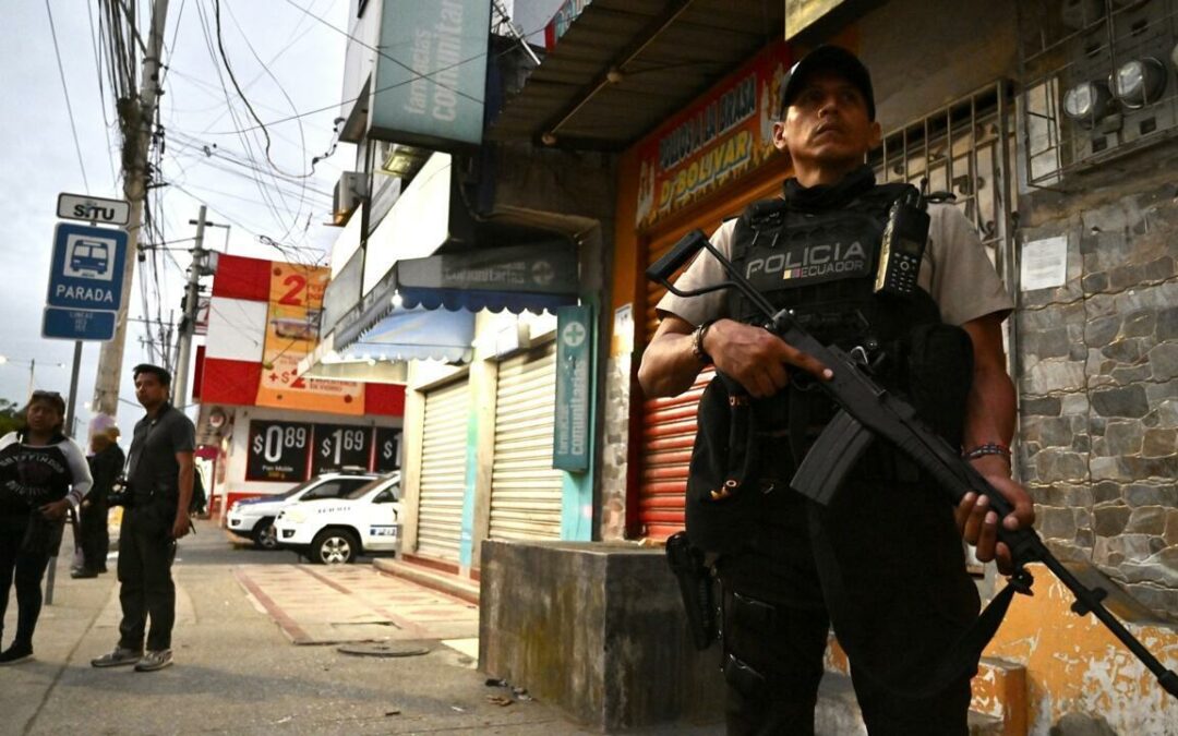 Ecuador extiende estado de excepción para combatir crimen organizado